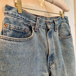 Levi's 550 relaxed fit jeans in size W33, L30